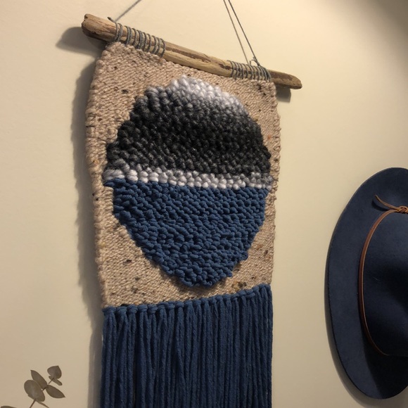 Handmade Weaving - Picture 5 of 6